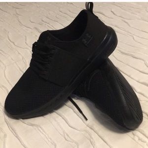 Under Armour Men’s Sneakers WORN once!!!